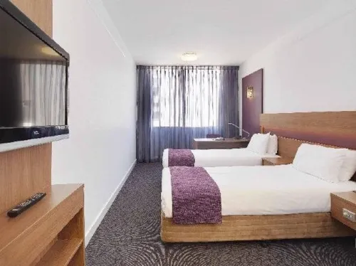 Quality Hotel Ambassador Perth Camere Photos