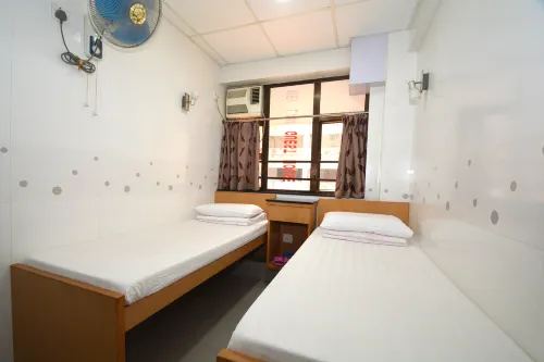 Meilin Hotel Kamar Photos