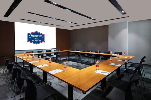Hampton by Hilton Nanning Jiangnan Business Facilities Photos
