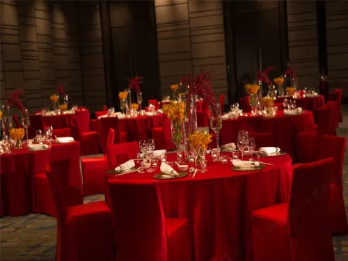 Renaissance Beijing Wangfujing Hotel Leisure & Recreation Photos