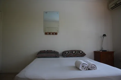 Bamboo Backpackers Rooms Photos