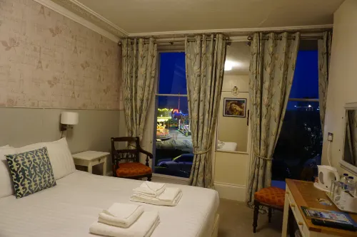 Alexandra Hotel Camere Photos