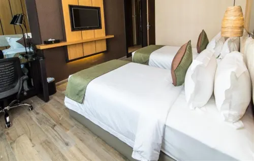 Eska Hotel Rooms Photos
