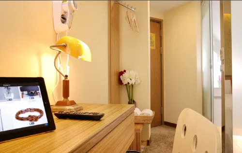 Golden Hotel Rooms Photos