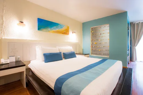 Vacation Village Phra Nang Inn Rooms Photos