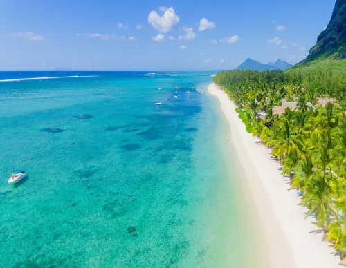 LUX* Le Morne, Mauritius Рядом с отелем Photos