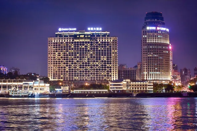 廈門瑞頤大飯店外觀與鷺江海景