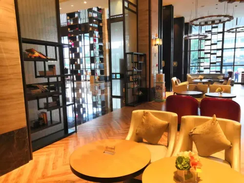 Mid-Level Hotel Khu vực công cộng Photos