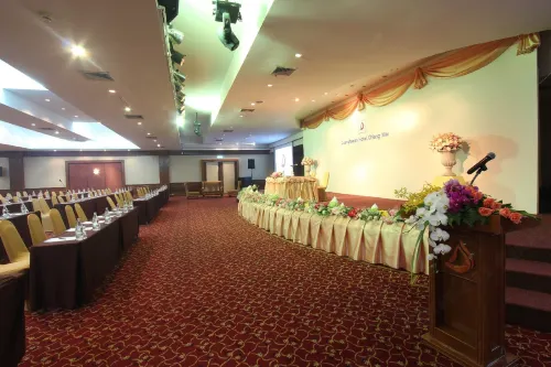 Duangtawan Hotel Chiang Mai Geschäftseinrichtungen Photos