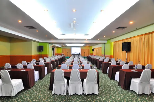 Duangtawan Hotel Chiang Mai Geschäftseinrichtungen Photos
