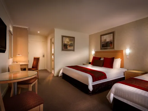 Best Western Plus Travel Inn Hotel À ne pas manquer Photos