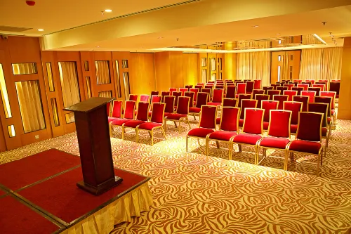 Six Seasons Hotel Business Photos