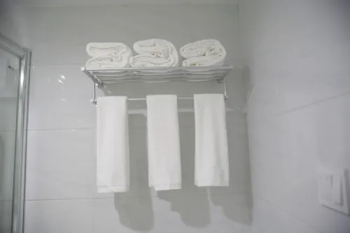 Memory Travel Hotel ( West Lake) Photos