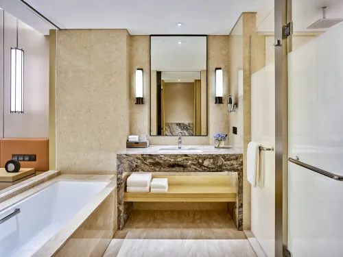 Hyatt Regency Shenzhen Yantian Rooms Photos