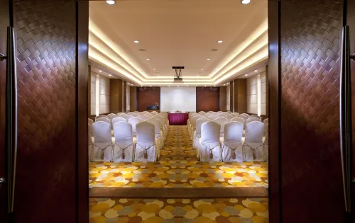 Wharney Hotel Business Facilities Photos