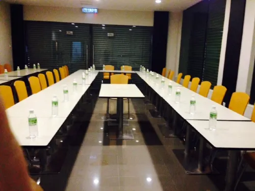 Labuk Hotel Restauration Photos