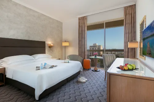 Gefinor Rotana Featured Photos