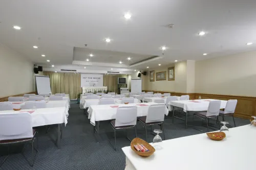 Kantary Bay Hotel and Serviced Apartments Sriracha Espaces Affaires Photos