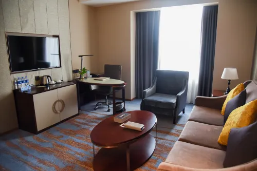 Henan Skyland GDH Hotel Zimmer Photos