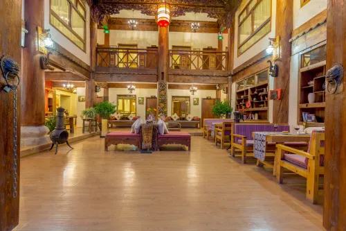 Shangri-La Mubuo Hotel (Dukezong Ancient City) Public Areas Photos