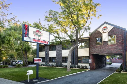 Kings Park Motel Featured Photos