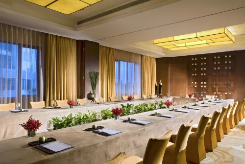 Sheraton Huizhou Beach Resort Business Facilities Photos