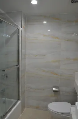 LIC Plaza Hotel Chambres Photos