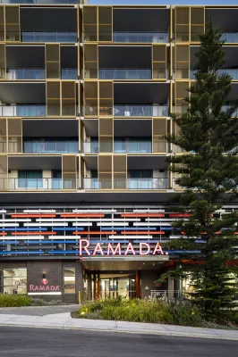 Ramada by Wyndham VetroBlu Scarborough Beach Extérieur Photos