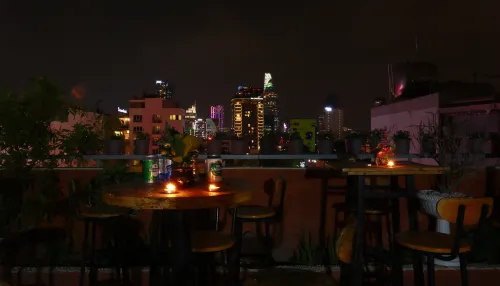 Valentine Hotel Saigon - Bui Vien Street Ristorazione Photos