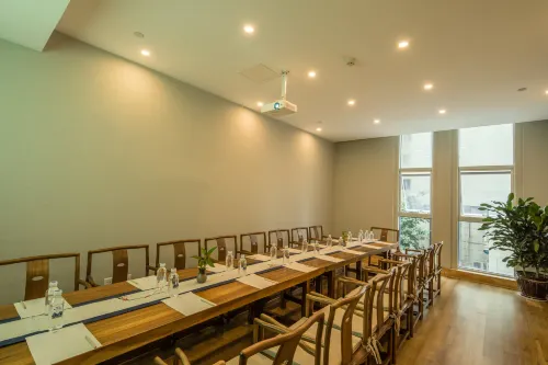 Sheen Chengdu University of TCM Kuanzhai Alley Hotel Business Facilities Photos