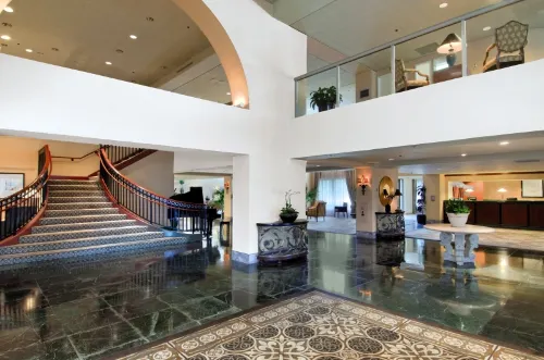 DoubleTree by Hilton Newark Penn Station Espaces publics Photos
