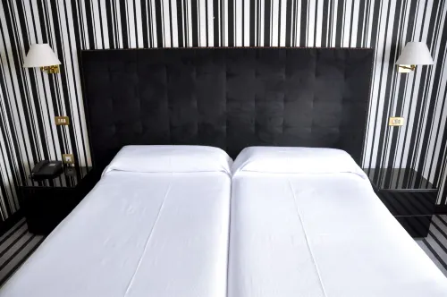 Hotel Clarin Photos