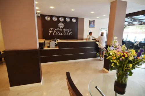Résidence Hotelière Fleurie Yleiset tilat Photos
