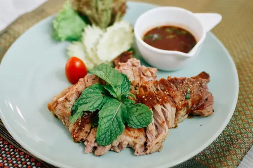 Ban Ao Thong Ristorazione Photos