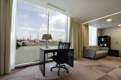 Holiday Inn & Suites Mexico Medica Sur Photos