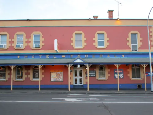 Nightcap at Federal Hotel Mt Gambier Extérieur Photos