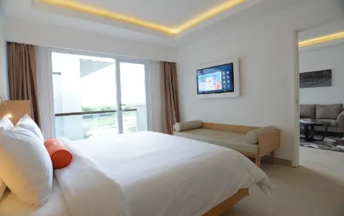 Harris Hotel Kuta Galleria - Bali Kamar Photos