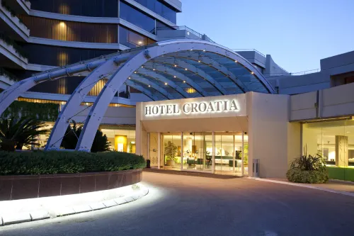 Hotel Croatia Экстерьер Photos