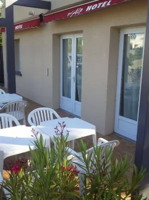 Hotel Bel Alp Manosque Espaces publics Photos