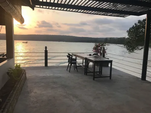 Koh Rong Hill Beach Resort Public Areas Photos