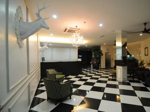 Luscious Hotel Public Areas Photos