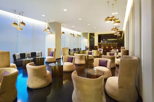 Vivanta Chennai IT Expressway OMR Public Areas Photos