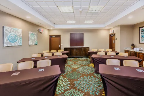 Staybridge Suites Bismarck Business Facilities Photos