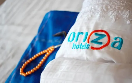 Oriza Hotel Surabaya Rooms Photos
