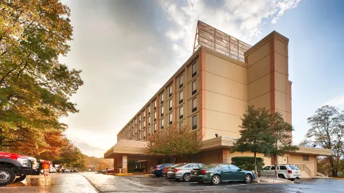 Holiday Inn Express Towson- Baltimore North Featured Photos