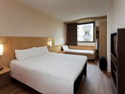 Ibis Barcelona Centro (Sagrada Familia) Featured Photos