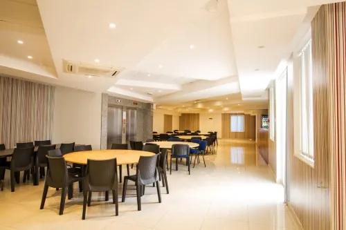 Blubay Apartments by ST Hotels Restauration Photos