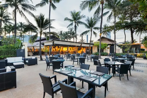 Impiana Beach Resort Patong, Phuket Mahlzeiten Photos