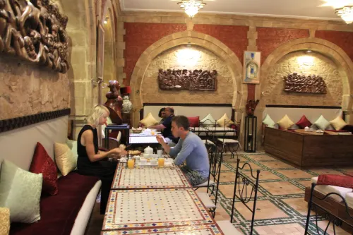Riad Al Khansaa Mahlzeiten Photos