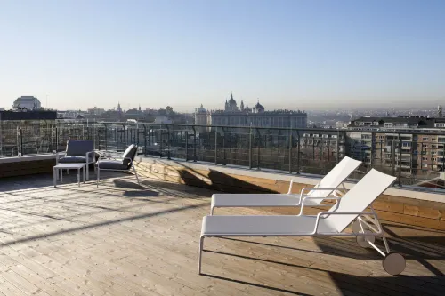 Barceló Torre de Madrid À proximité de l'hôtel Photos